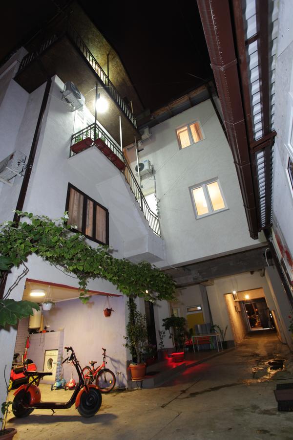 سوخومي Guest House Esma المظهر الخارجي الصورة
